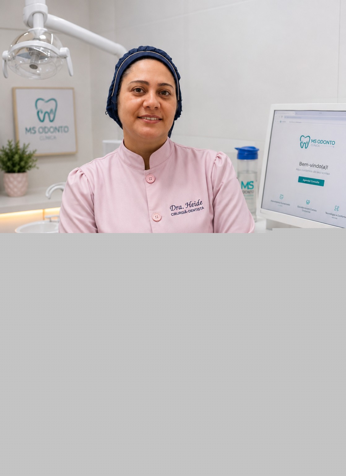 Dra. Heide Mendonça no consultório da MS Odonto Clínica